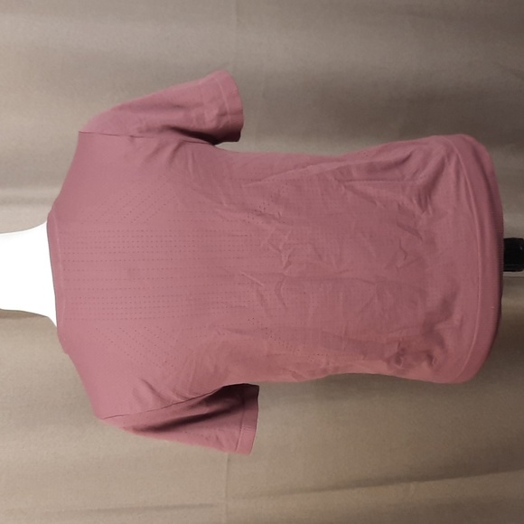 Athleta dark pink In Motion tee athletic short sleeve t-shirt, size small - Picture 7 of 10